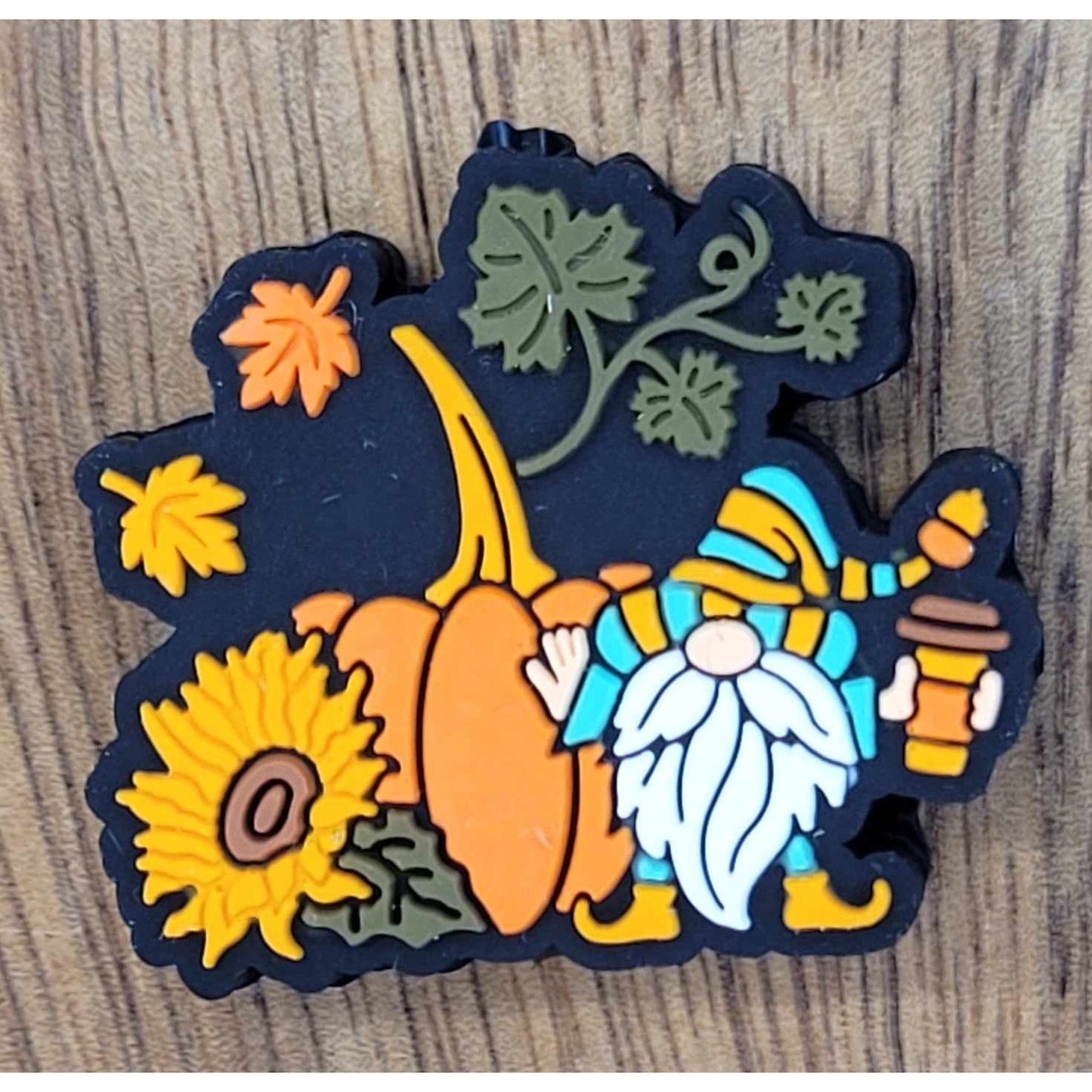 299.  Fall Gnome Focal